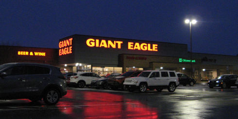 [Giant Eagle store]